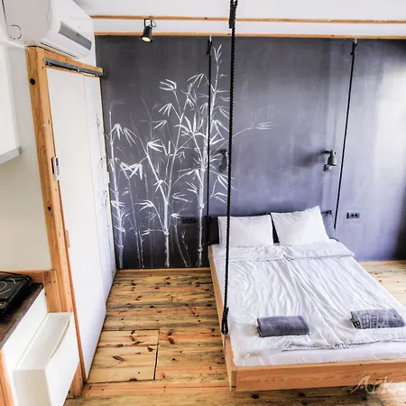Arkabarka Floating And Hostel
