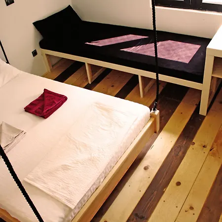 Hostel Arkabarka Floating And *